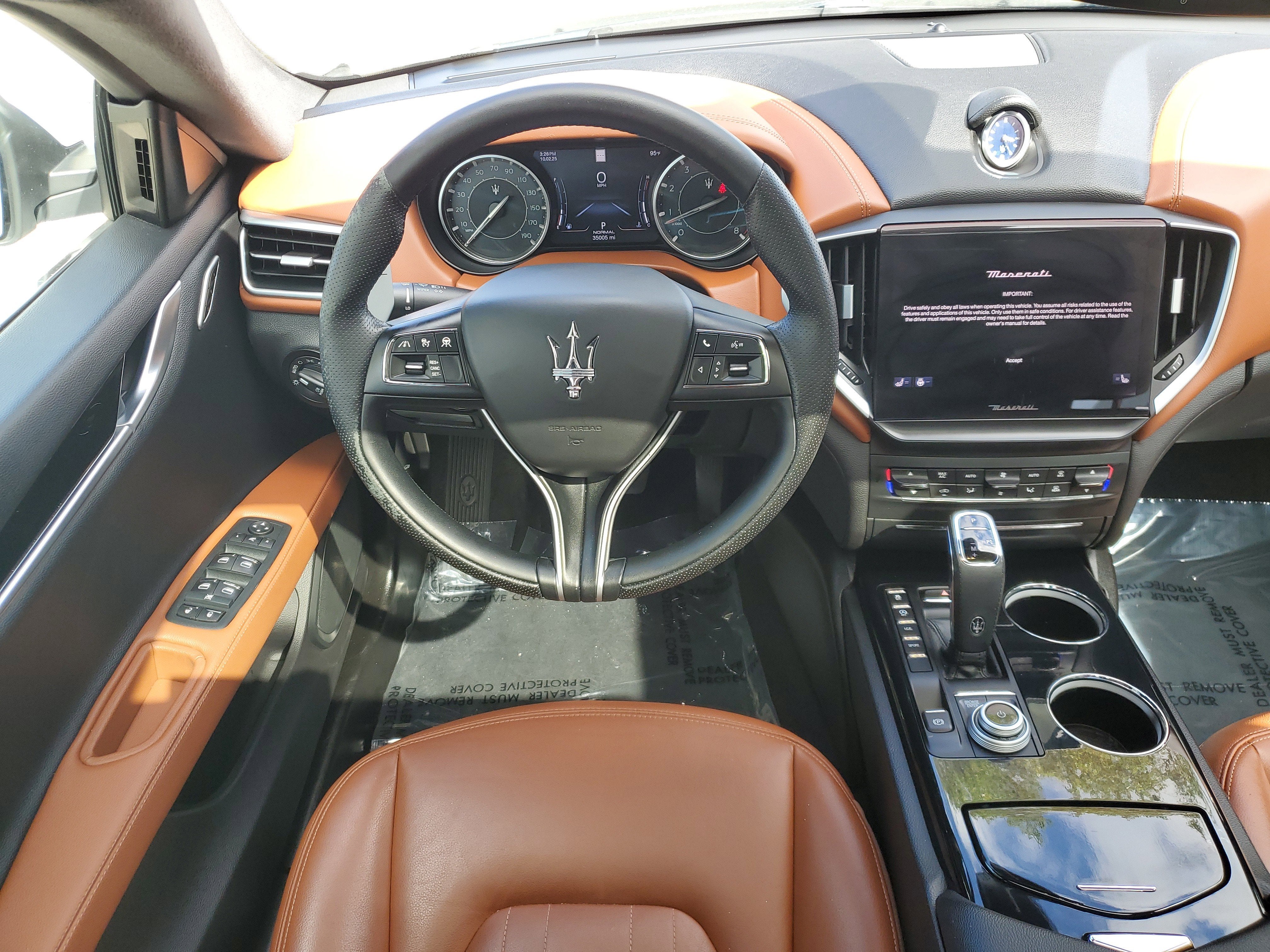 2022 Maserati Ghibli Modena