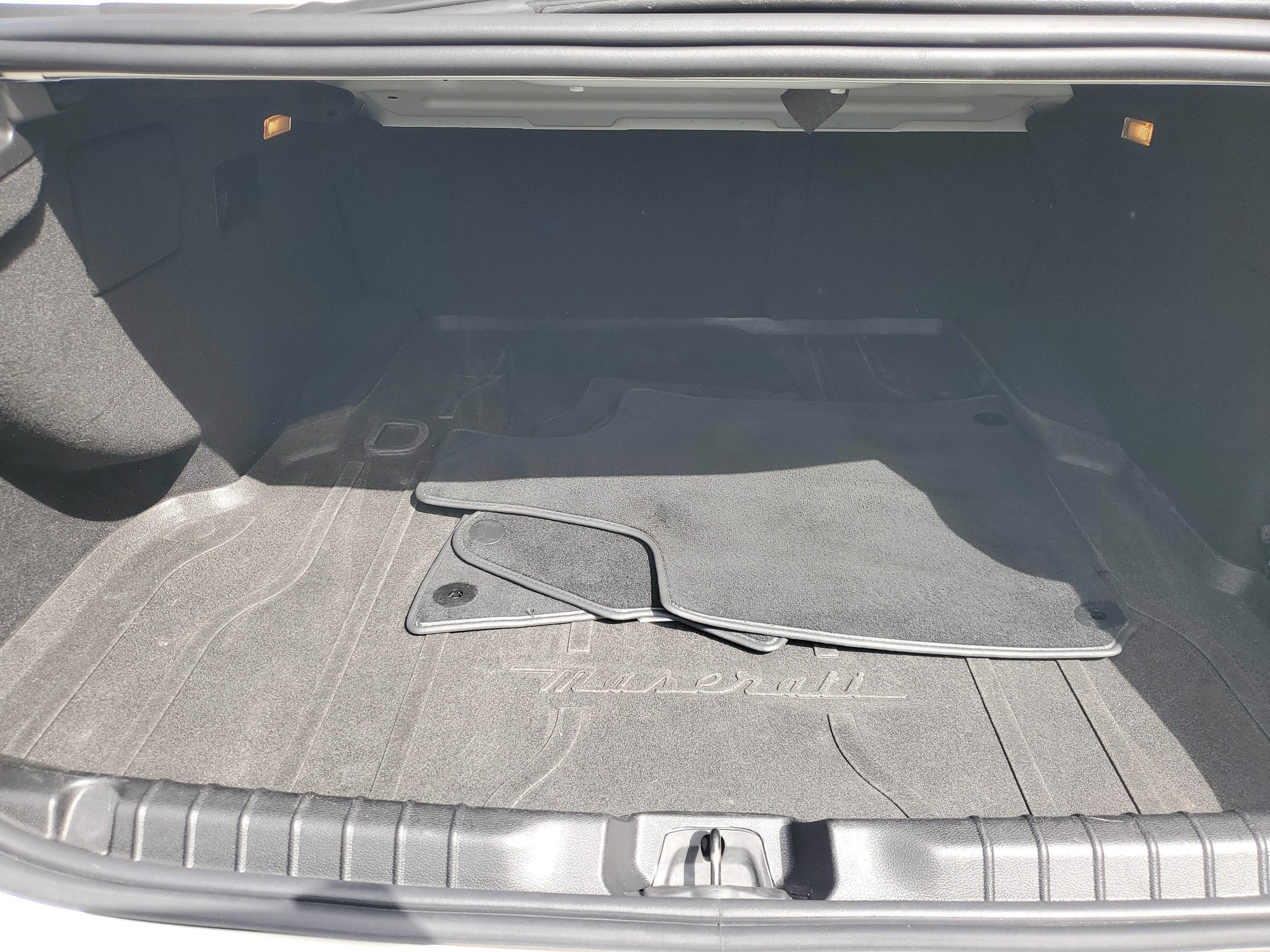 2022 Maserati Ghibli Modena