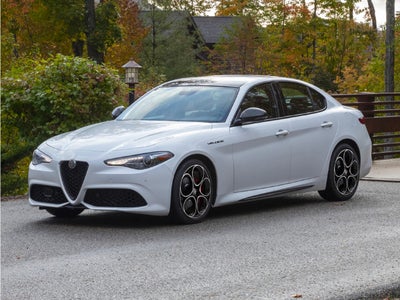 2023 Alfa Romeo Giulia Sprint