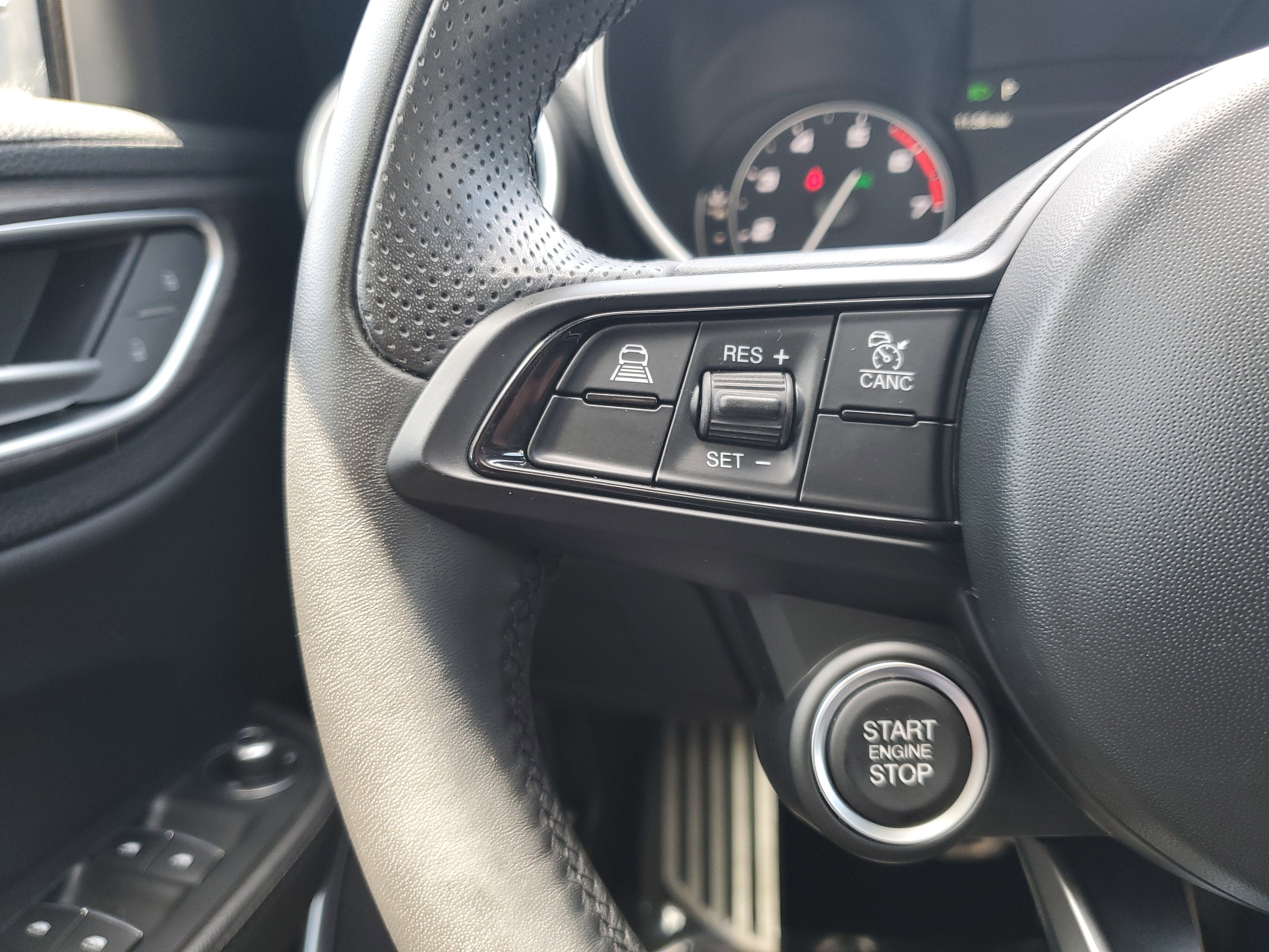 2022 Alfa Romeo Giulia Ti