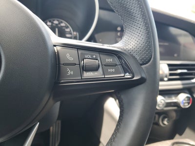 2022 Alfa Romeo Giulia Ti