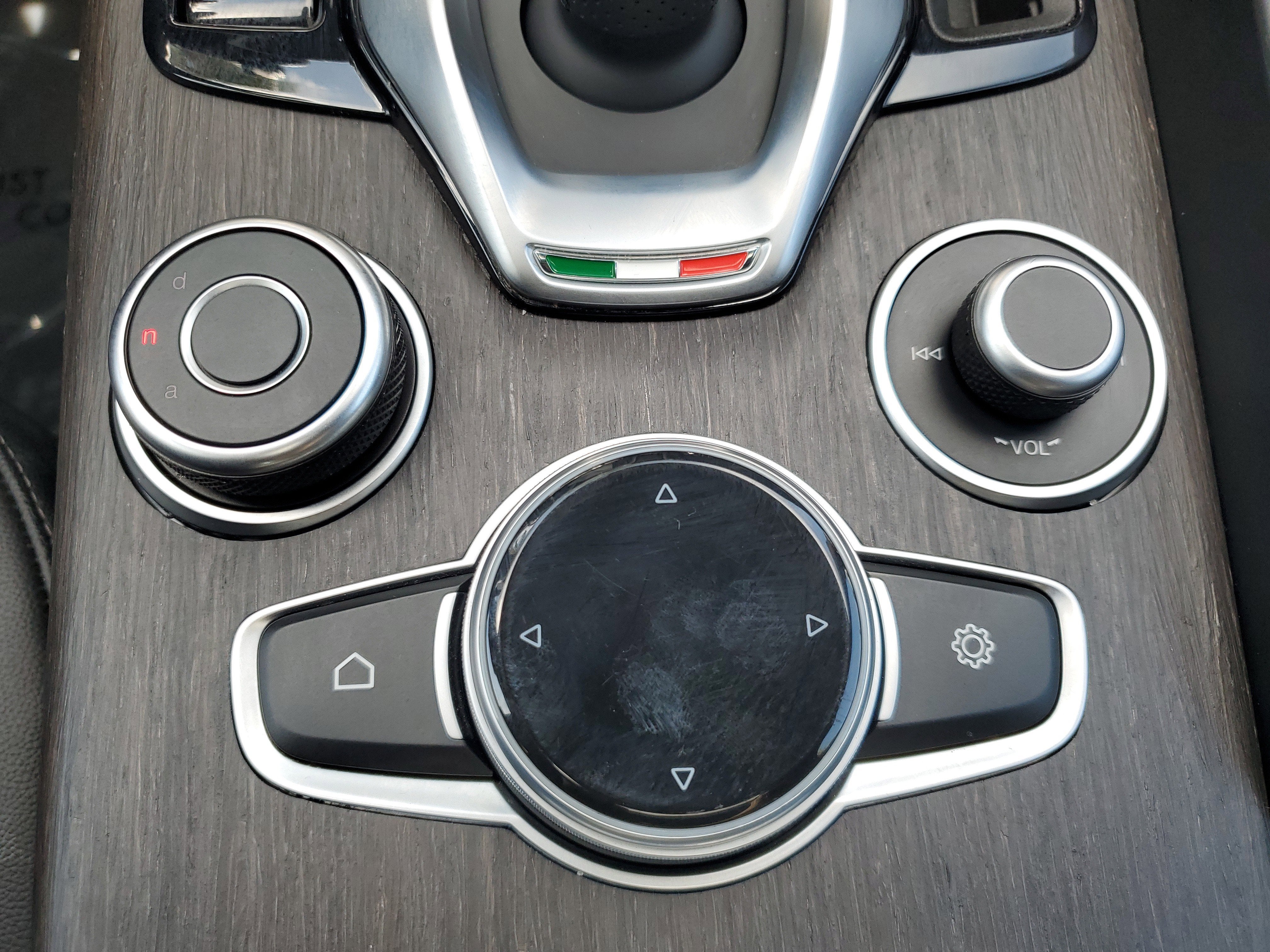 2022 Alfa Romeo Giulia Ti