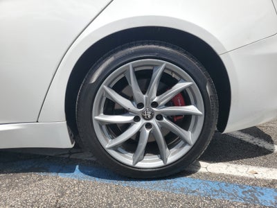 2022 Alfa Romeo Giulia Ti