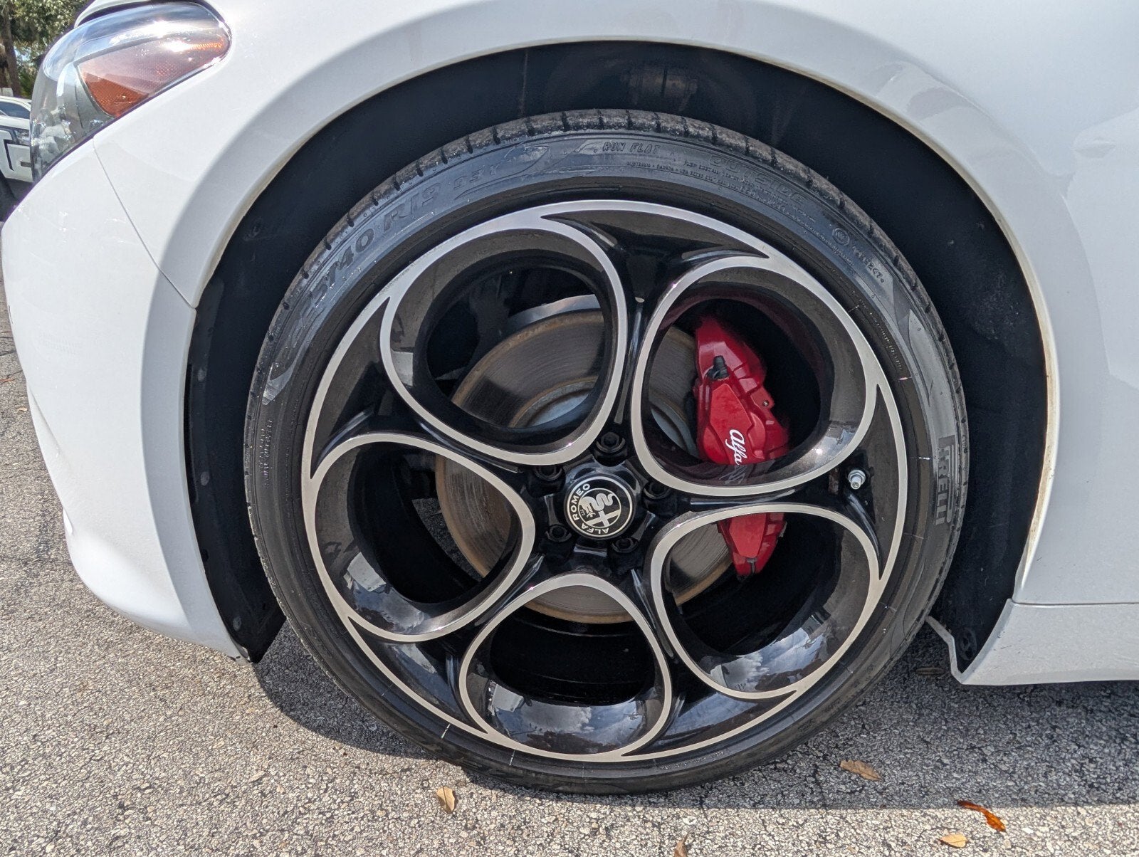 2023 Alfa Romeo Giulia Veloce