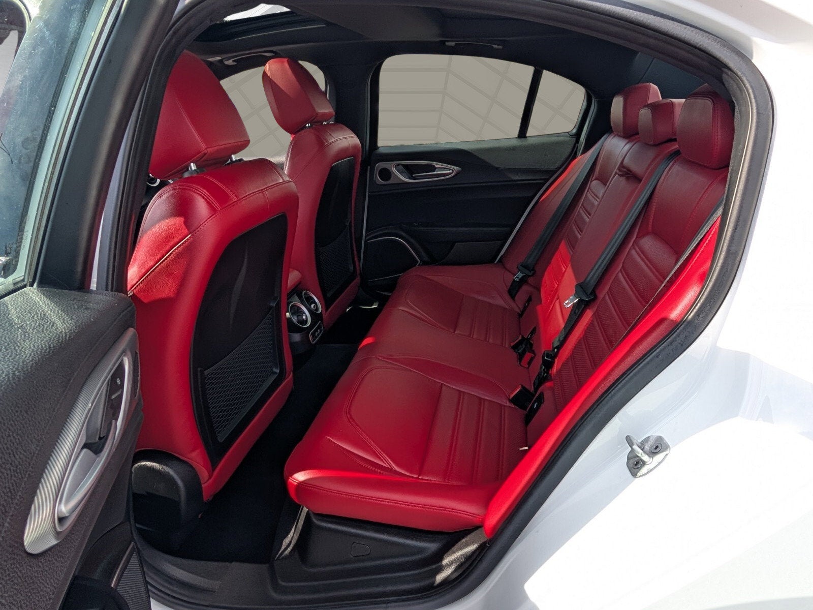 2023 Alfa Romeo Giulia Veloce