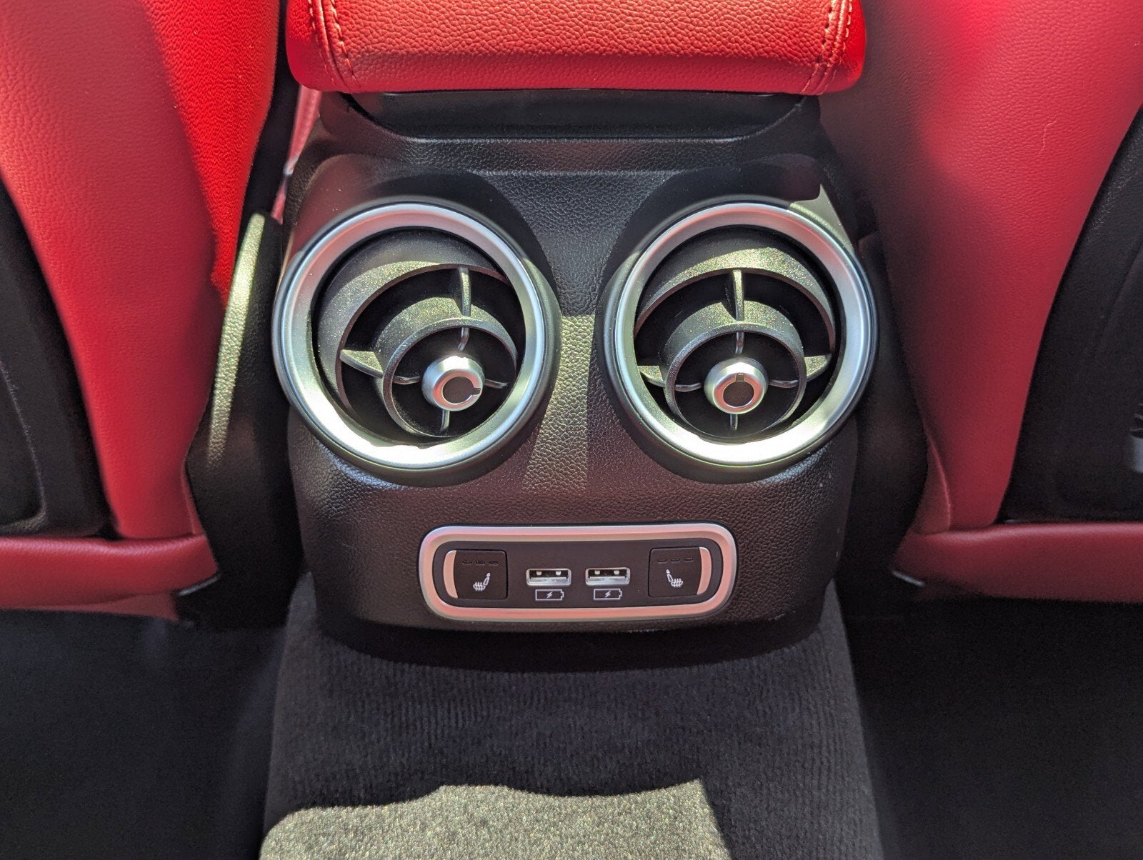 2024 Alfa Romeo Giulia Veloce
