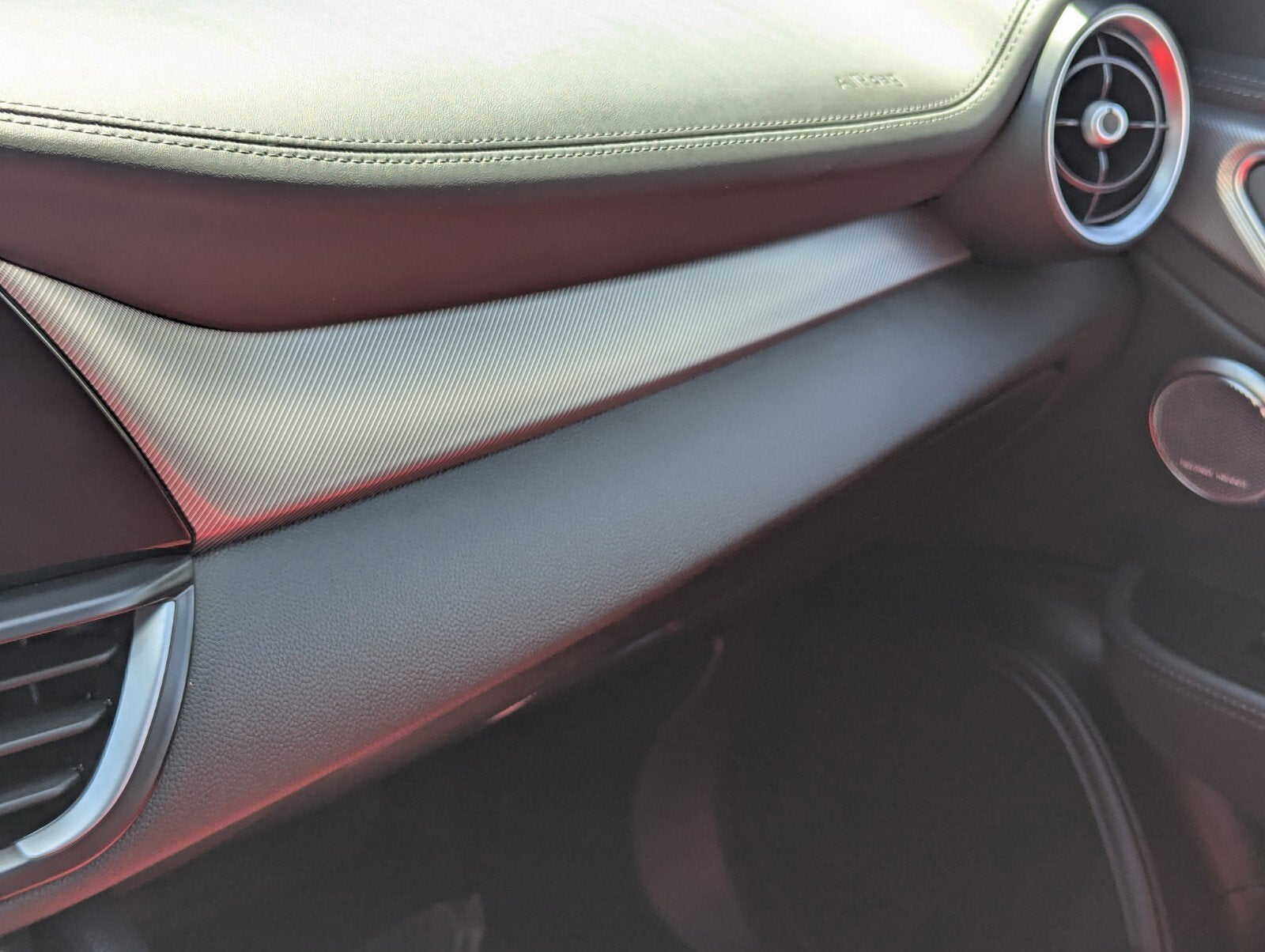 2024 Alfa Romeo Giulia Veloce