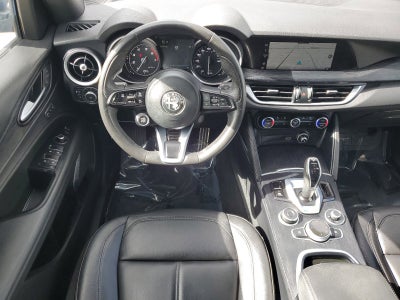 2022 Alfa Romeo Stelvio Sprint