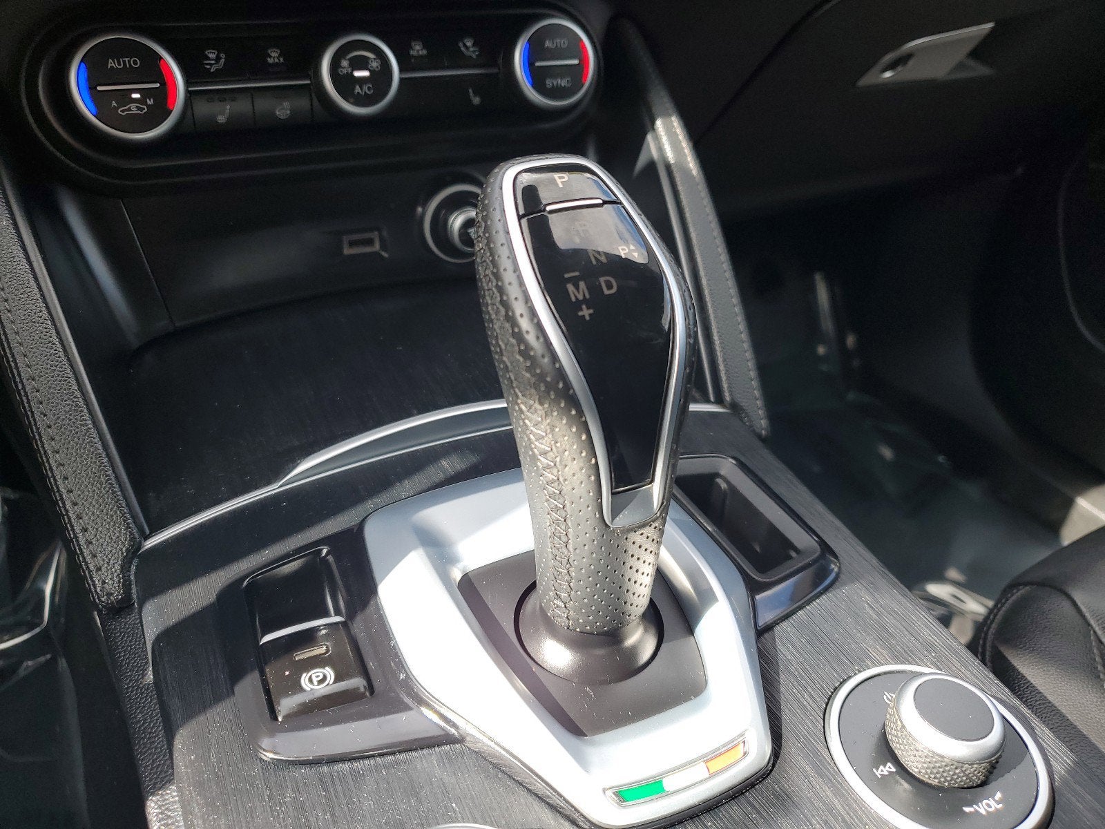 2022 Alfa Romeo Stelvio Sprint