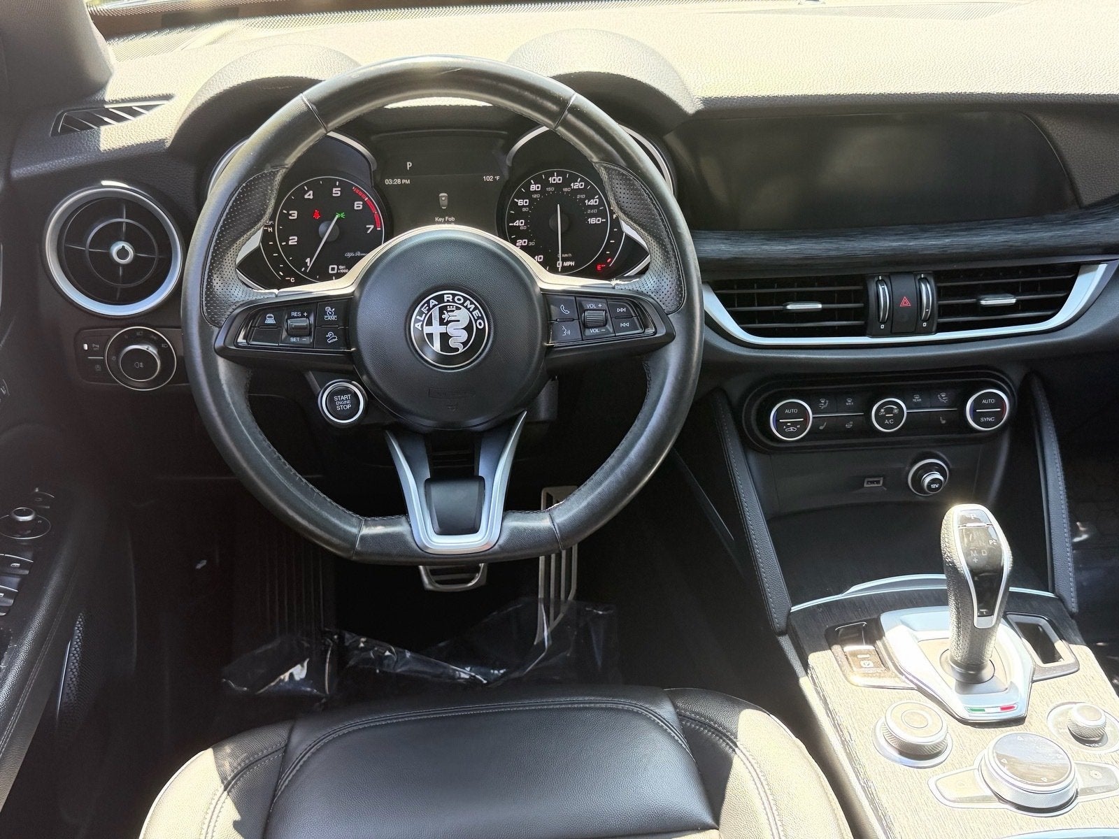 2023 Alfa Romeo Stelvio Sprint