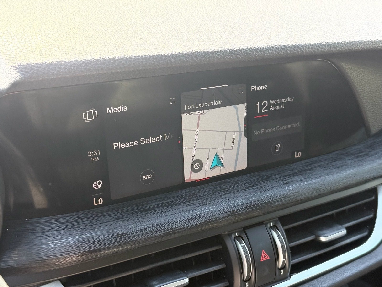 2023 Alfa Romeo Stelvio Sprint