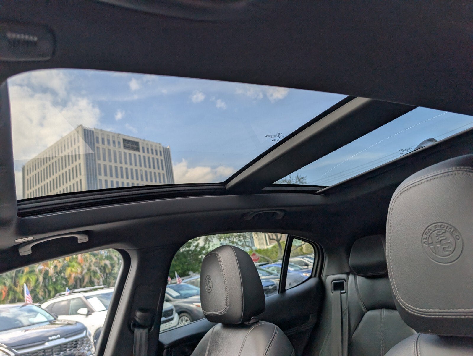 2023 Alfa Romeo Stelvio Sprint