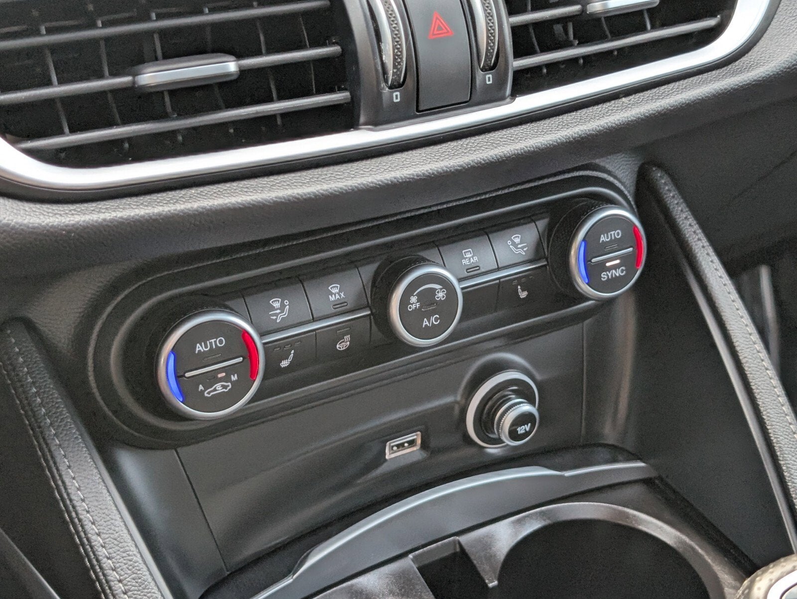 2023 Alfa Romeo Stelvio Sprint