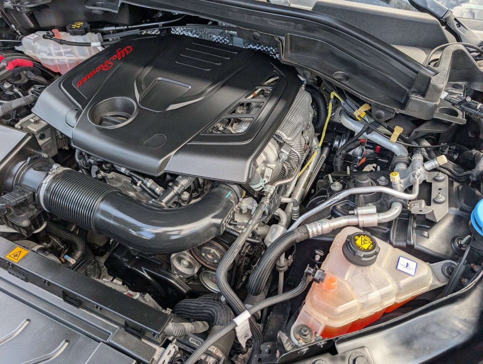 2023 Alfa Romeo Stelvio Sprint