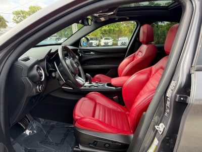 2023 Alfa Romeo Stelvio Sprint