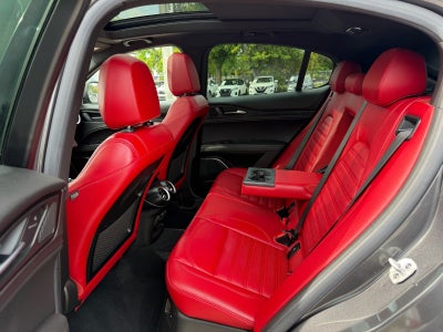2023 Alfa Romeo Stelvio Sprint