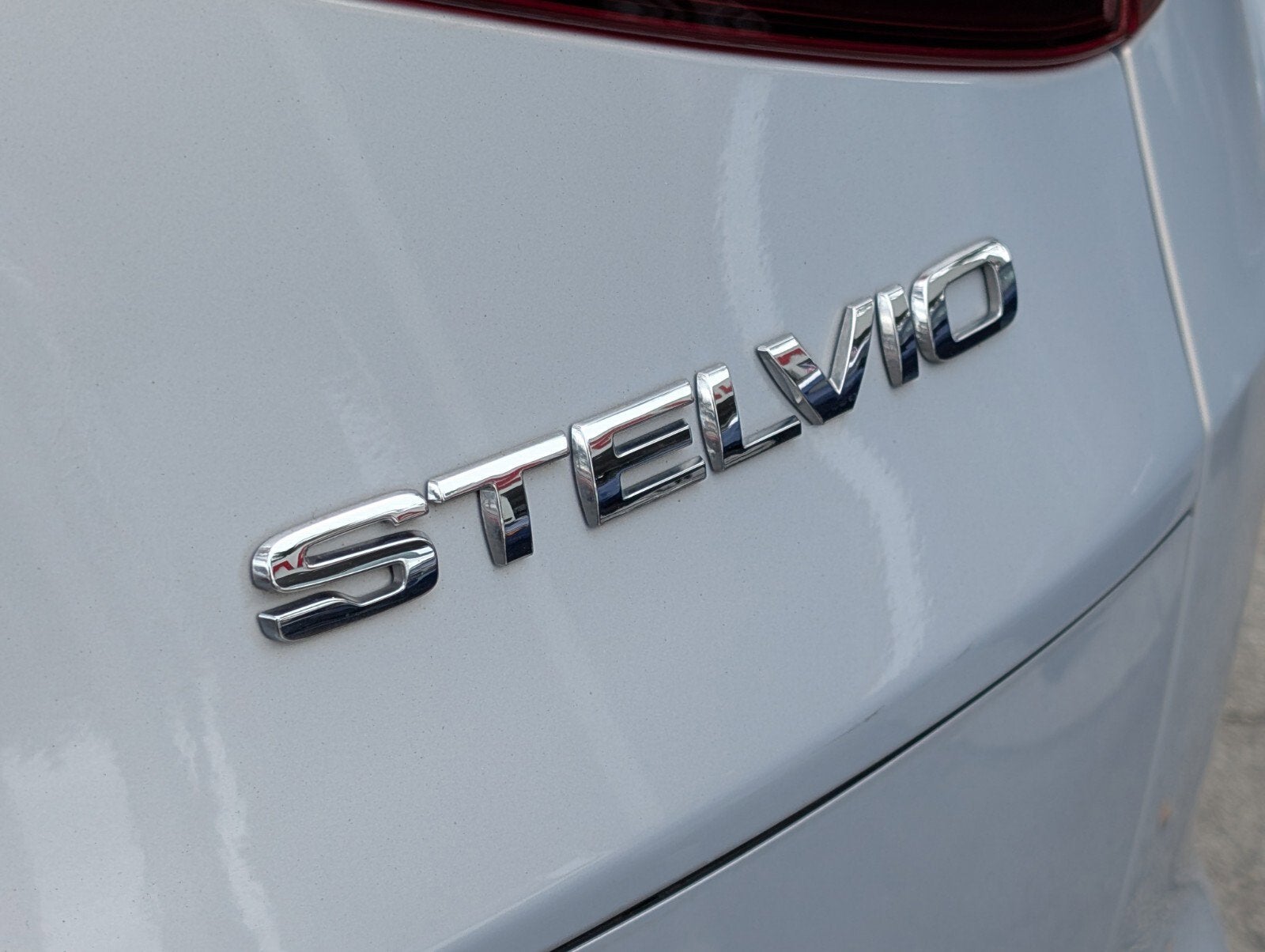 2022 Alfa Romeo Stelvio Sprint