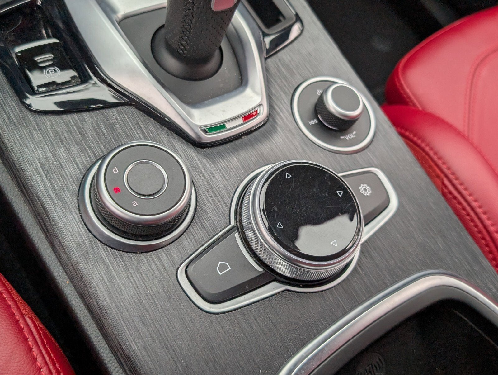 2022 Alfa Romeo Stelvio Sprint