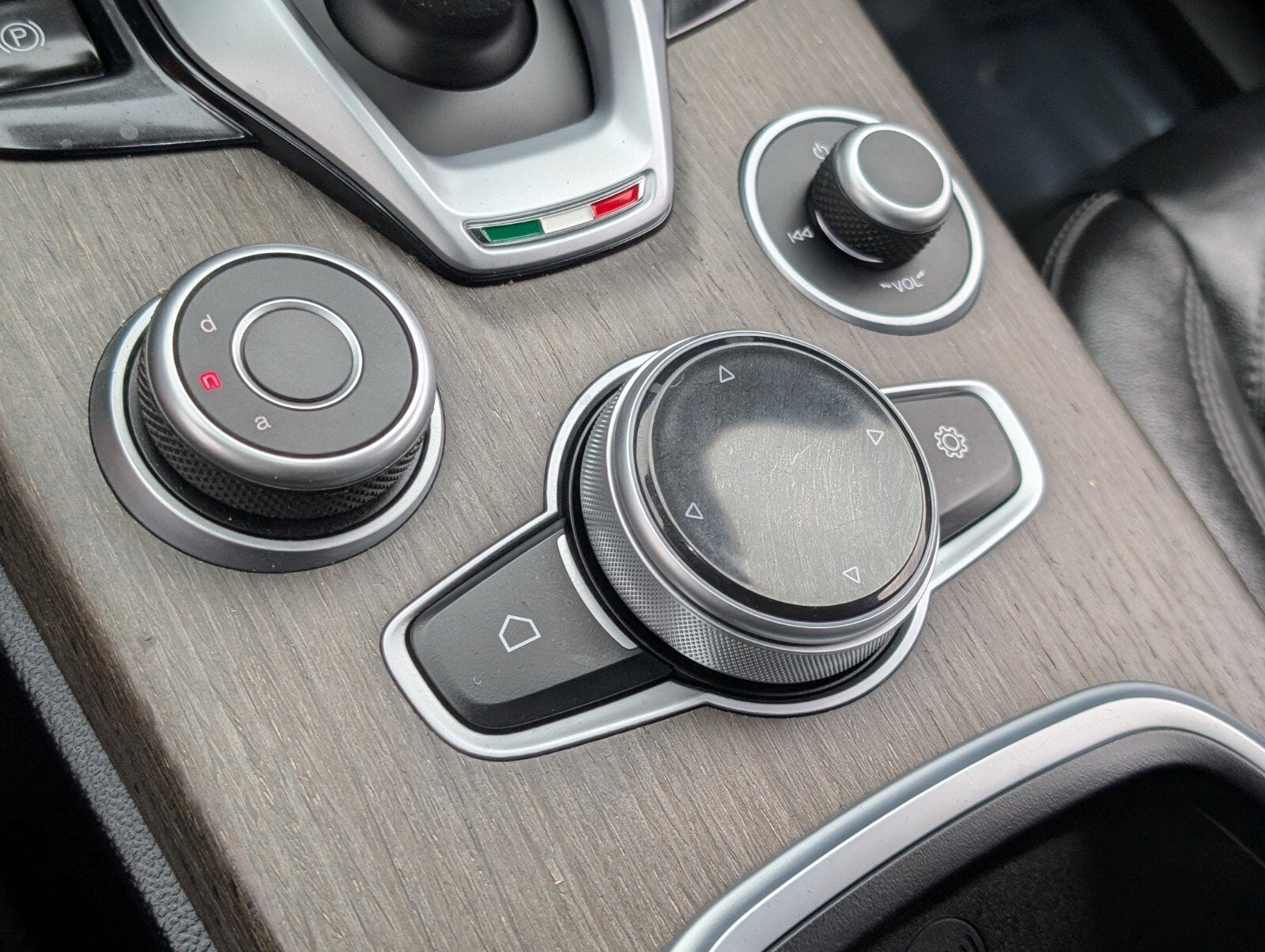 2022 Alfa Romeo Stelvio Ti