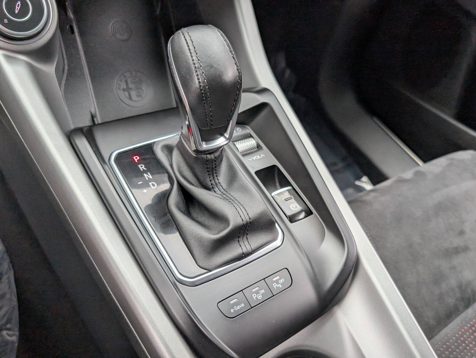 2024 Alfa Romeo Tonale Veloce