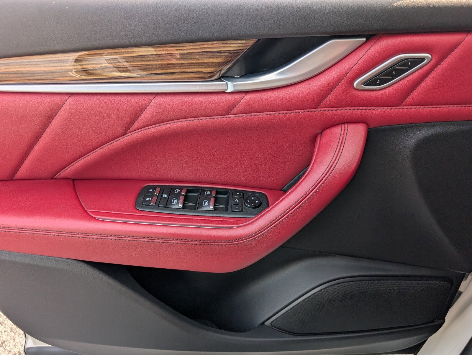 2022 Maserati Levante Modena