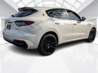2022 Maserati Levante Modena