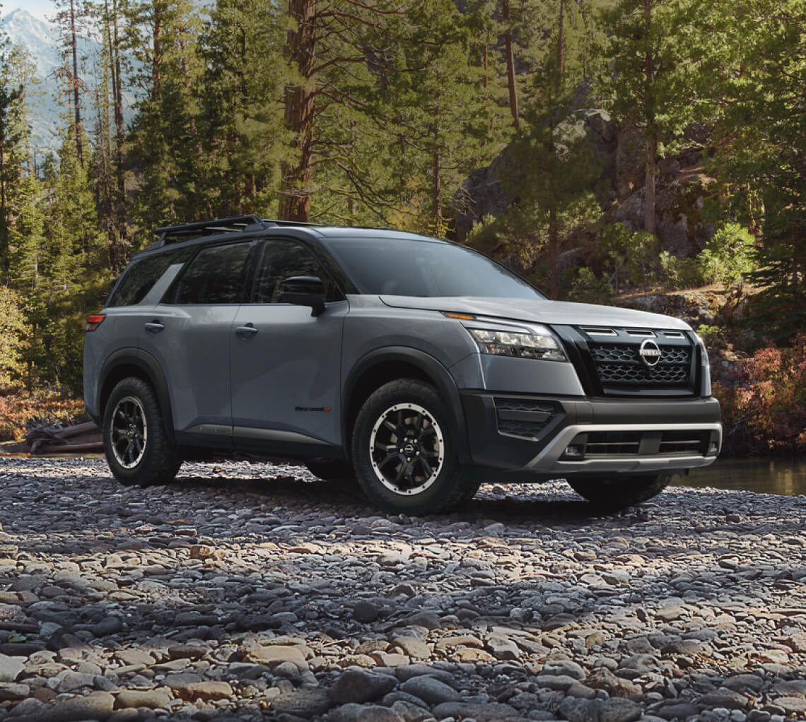 2025 Nissan Pathfinder: Three-Row Midsize SUV for Active Families