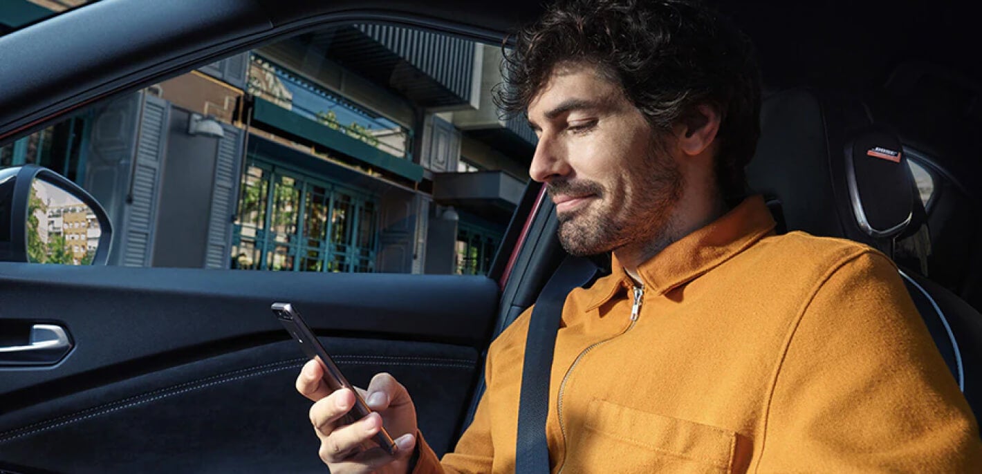 Which Vehicles Pair With MyNISSAN Apps?